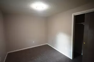 822 N Berrien St, Albion, MI 49224 - Photo 7