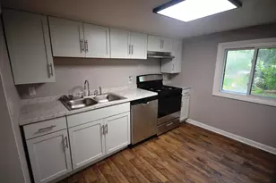822 N Berrien St, Albion, MI 49224 - Photo 15