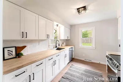 4300 Fuller Avenue SE, Grand Rapids, MI 49508 - Photo 11