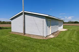 31532 M 62 W, Dowagiac, MI 49047 - Photo 7