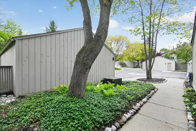 2202 Applewood Court, Ann Arbor, MI 48103 - Photo 47