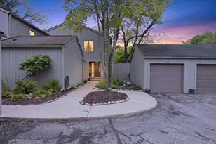 2202 Applewood Ct, Ann Arbor, MI 48103 - Photo 49