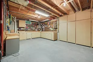 2045 Meadowdale Dr NW, Grand Rapids, MI 49504 - Photo 33