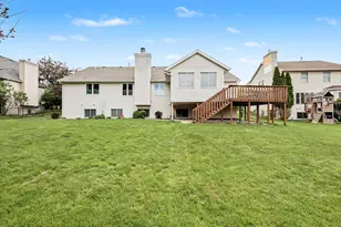 2045 Meadowdale Dr NW, Grand Rapids, MI 49504 - Photo 35