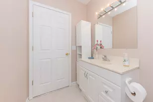 3843 Fox Glen Dr, Ann Arbor, MI 48108 - Photo 41