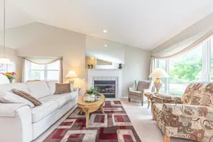 3843 Fox Glen Dr, Ann Arbor, MI 48108 - Photo 17