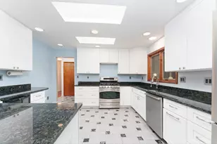 3101 S Hilltop Dr, Ann Arbor, MI 48103 - Photo 29