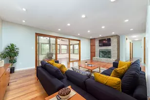 3101 S Hilltop Dr, Ann Arbor, MI 48103 - Photo 9
