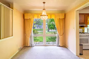 33277 W 11 Mile Rd, Farmington, MI 48336 - Photo 19
