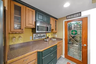 2595 Fox Chase Dr, Troy, MI 48098 - Photo 65