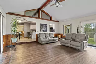 14135 Helmer Rd S, Battle Creek, MI 49015 - Photo 11