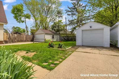 446 Knapp Street NE, Grand Rapids, MI 49505 - Photo 27