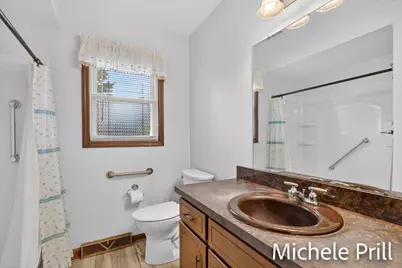 5160 Southglow Court SE, Grand Rapids, MI 49508 - Photo 17