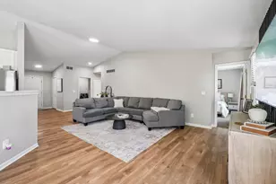 7353 Maplelawn Dr, Ypsilanti, MI 48197 - Photo 7