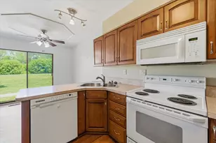 31890 Ivy Ln, Warren, MI 48093 - Photo 17