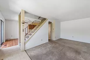 31890 Ivy Ln, Warren, MI 48093 - Photo 11