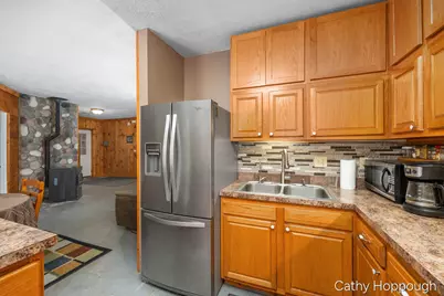 6521 Clinton Trail, Clarksville, MI 48815 - Photo 41