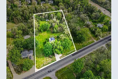 8656 Stadium Drive, Kalamazoo, MI 49009 - Photo 5