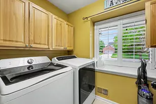 1422 Auston Ln, Chelsea, MI 48118 - Photo 29