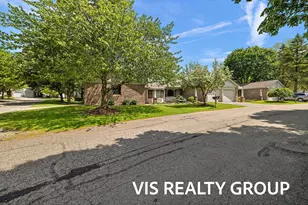 72 Skyline Cir NW, Grand Rapids, MI 49504 - Photo 45