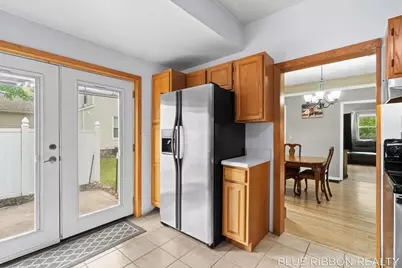 130 W Cherry Street, Wayland, MI 49348 - Photo 13