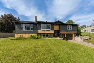 11300 Elizabeth Dr, Three Rivers, MI 49093 - Photo 1