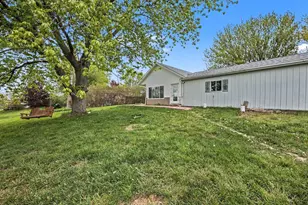 10919 N Maple Island Rd, Fremont, MI 49412 - Photo 23