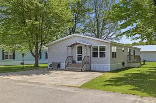 166 Aspen St NE, Cedar Springs, MI 49319 - Photo 3