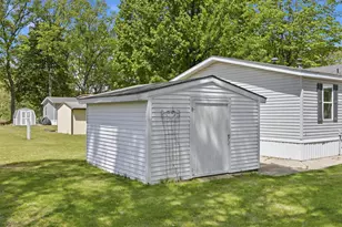 166 Aspen St NE, Cedar Springs, MI 49319 - Photo 33