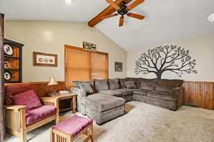 1308 Ellsmere St NE, Grand Rapids, MI 49505 - Photo 7
