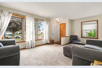 1308 Ellsmere Street NE, Grand Rapids, MI 49505 - Photo 5
