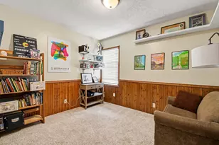 1308 Ellsmere St NE, Grand Rapids, MI 49505 - Photo 13