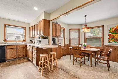 1308 Ellsmere Street NE, Grand Rapids, MI 49505 - Photo 9