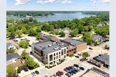 110 W Savidge Street #203, Spring Lake, MI 49456 - Photo 5