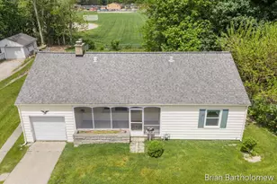 1635 Burton St SE, Grand Rapids, MI 49506 - Photo 33
