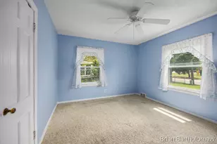 1635 Burton St SE, Grand Rapids, MI 49506 - Photo 23