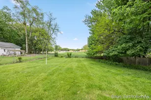 1635 Burton St SE, Grand Rapids, MI 49506 - Photo 5