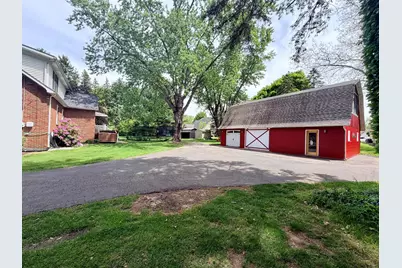 1346 W Marquette Woods Road, Saint Joseph, MI 49085 - Photo 35