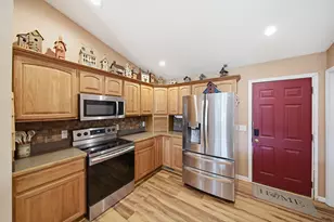 329 O'Brian Dr, Milan, MI 48160 - Photo 7