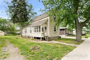354 W 21st St, Holland, MI 49423 - Photo 27