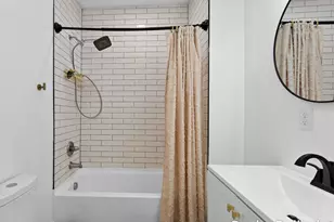 354 W 21st St, Holland, MI 49423 - Photo 17