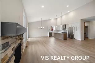 13024 Woodrush Ct, Grand Haven, MI 49417 - Photo 9