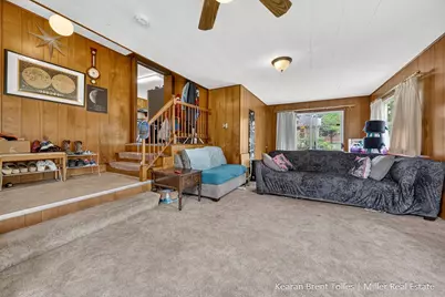 527 N Boltwood Street, Hastings, MI 49058 - Photo 13