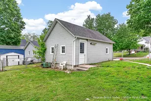 527 N Boltwood St, Hastings, MI 49058 - Photo 37