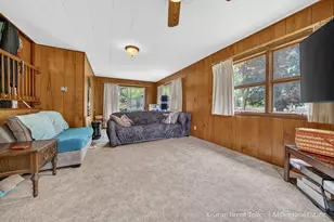 527 N Boltwood St, Hastings, MI 49058 - Photo 11