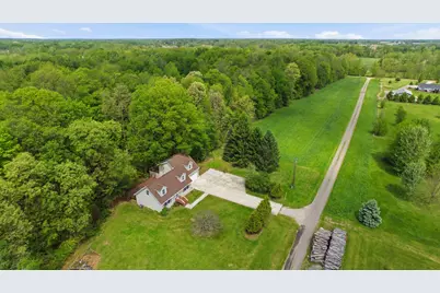 9949 Crofoot Road, Fowlerville, MI 48836 - Photo 41
