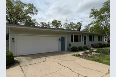 2002 Garret Drive NE, Grand Rapids, MI 49525 - Photo 3