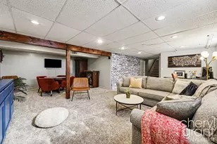 2002 Garret Dr NE, Grand Rapids, MI 49525 - Photo 29