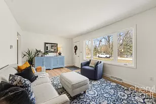 2002 Garret Dr NE, Grand Rapids, MI 49525 - Photo 11