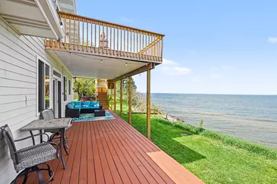 3053 N Lakeshore Drive, Mears, MI 49436 - Photo 9